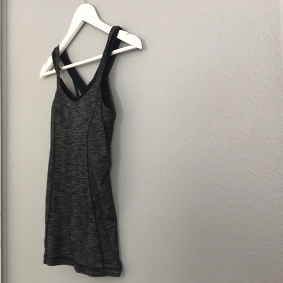 Lululemon Sz 4 Gray Black Tank - Picture 7 of 8